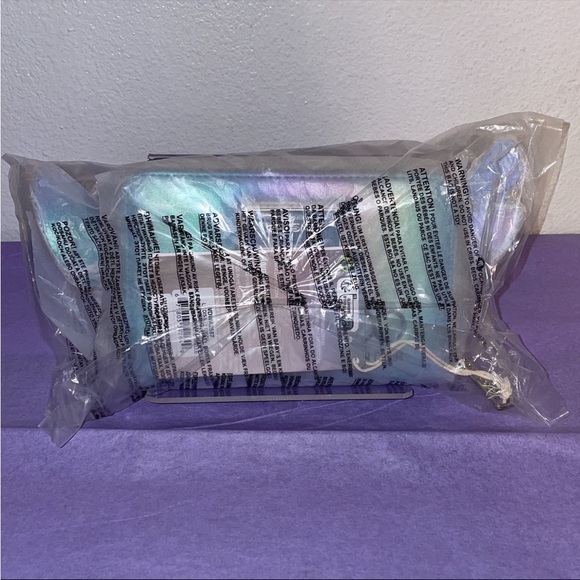 LE Loungefly Disney 100 Platinum Iridescent Stitch Cosplay Zip Around Wallet - Picture 8 of 8